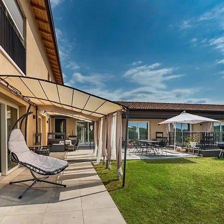 Italianflat - Free Parking, Salted Swimmingpool - Casa Ulivi Del Garda 3*