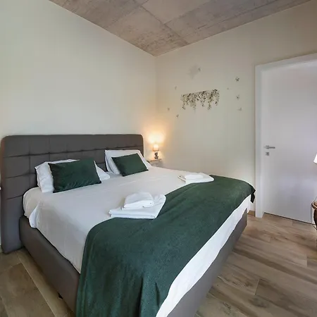 Italianflat - Free Parking, Salted Swimmingpool - Casa Ulivi Del Garda 3*