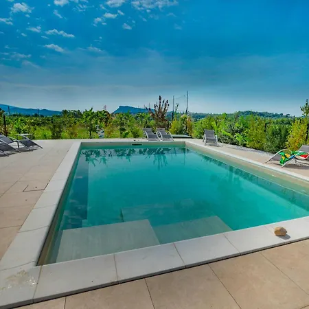 Italianflat - Free Parking, Salted Swimmingpool - Casa Ulivi Del Garda 3* Castion Veronese